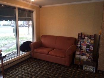 Hospitality Inn Bowmansville Esterno foto