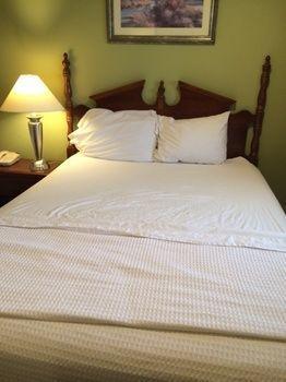 Hospitality Inn Bowmansville Esterno foto